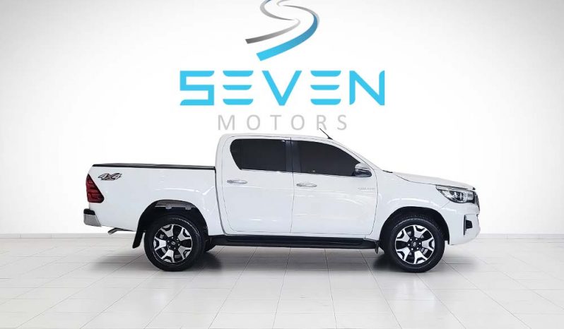 TOYOTA HILUX CAMINHONETE 2.8 16V SRX 4X4 DIESEL CABINE DUPLA AUTOMÁTICO- 2018/2019 completo