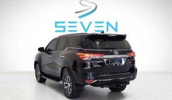 TOYOTA HILUX SW4 2.8 4P SRX 4X4 TURBO DIESEL AUTOMÁTICO- 2019 completo