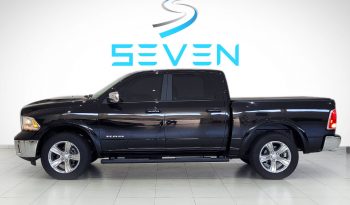 RAM CLASSIC 5.7 V8 32V 4P HEMI LARAMIE AUTOMÁTICO- 2022 completo