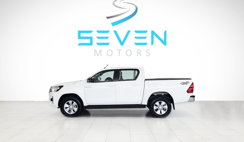 TOYOTA HILUX 2.8 16V 4P SR 4X4 DIESEL CABINE DUPLA AUTOMÁTICO- 2019 completo