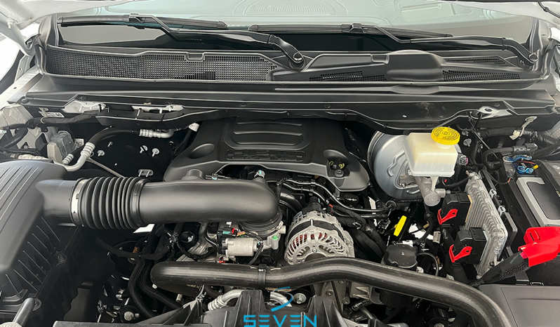 RAM 1500 5.7 V8 LIMITED CABINE DUPLA 4X4 AUTOMÁTICO- 2023 completo