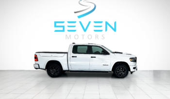RAM 1500 5.7 V8 LIMITED CABINE DUPLA 4X4 AUTOMÁTICO- 2023 completo