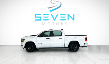 RAM 1500 5.7 V8 LIMITED CABINE DUPLA 4X4 AUTOMÁTICO- 2023 completo