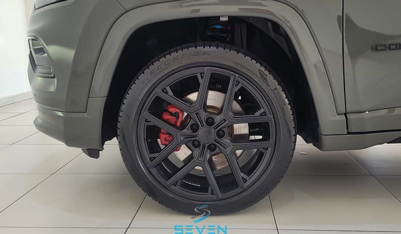 JEEP COMPASS 2.0 16V 4P HURRICANE 4 TURBO BLACKHAWK AUTOMÁTICO AT9- 2024/2025 completo