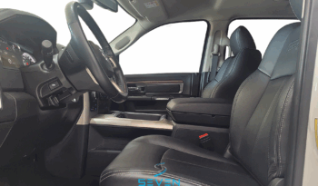 RAM CLASSIC 5.7 V8 32V 4P HEMI LARAMIE AUTOMÁTICO- 2022 completo