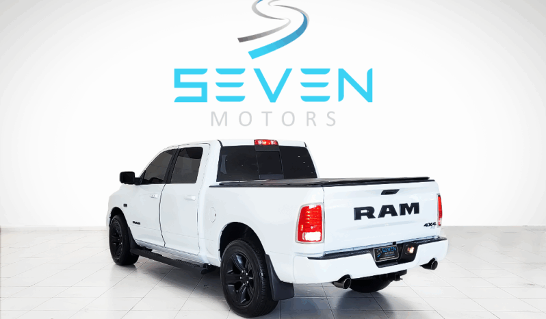 RAM CLASSIC 5.7 V8 32V 4P HEMI LARAMIE AUTOMÁTICO- 2022 completo