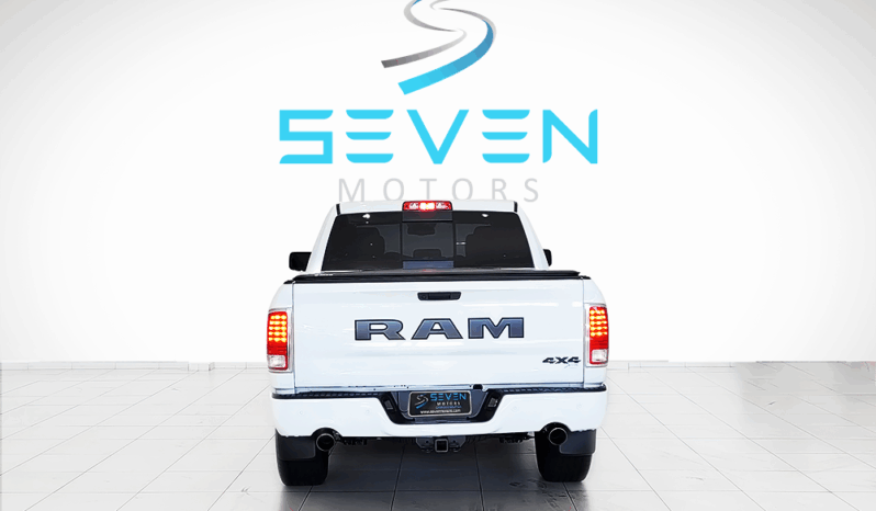 RAM CLASSIC 5.7 V8 32V 4P HEMI LARAMIE AUTOMÁTICO- 2022 completo