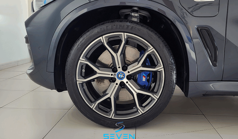 BMW X5 3.0 I6 32V 4P TURBO HÍBRIDO XDRIVE45E M SPORT AUTOMÁTICO- 2022 completo