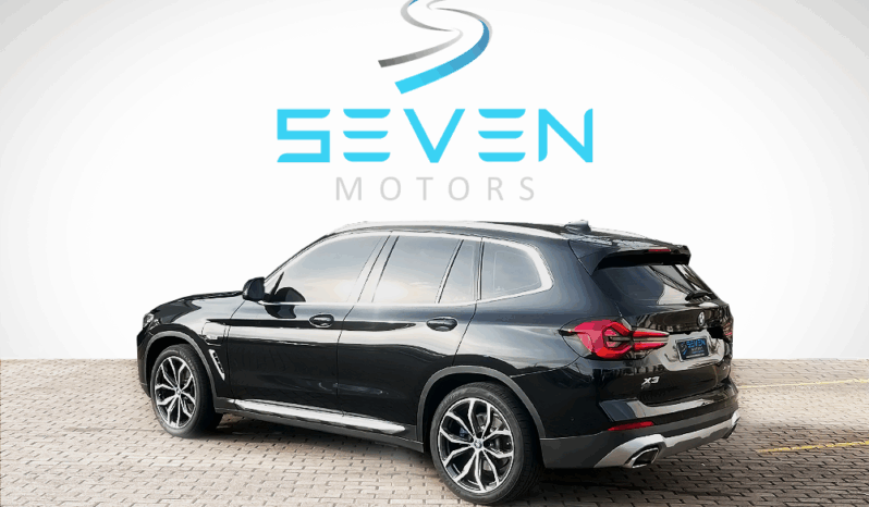 BMW X3 2.0 16V 4P HÍBRIDO XDRIVE30E SEPCTRONIC AUTOMÁTICO- 2022/2023 completo