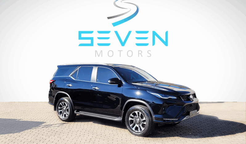 TOYOTA SW4 2.8 4P SRX 4X4 TURBO DIESEL AUTOMÁTICO- 2024/2025 completo