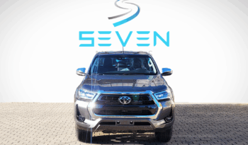 TOYOTA HILUX 2.8 16V 4P SRX DIESEL CABINE DUPLA- 2025 completo