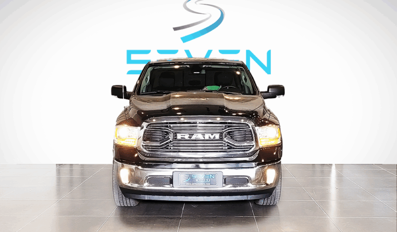 RAM CLASSIC 5.7 V8 32V 4P HEMI LARAMIE AUTOMÁTICO- 2023 completo