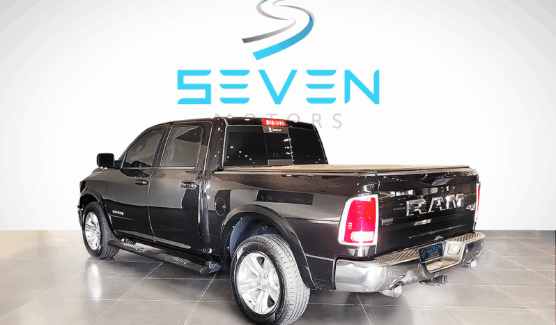 RAM CLASSIC 5.7 V8 32V 4P HEMI LARAMIE AUTOMÁTICO- 2023 completo
