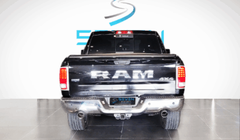 RAM CLASSIC 5.7 V8 32V 4P HEMI LARAMIE AUTOMÁTICO- 2023 completo