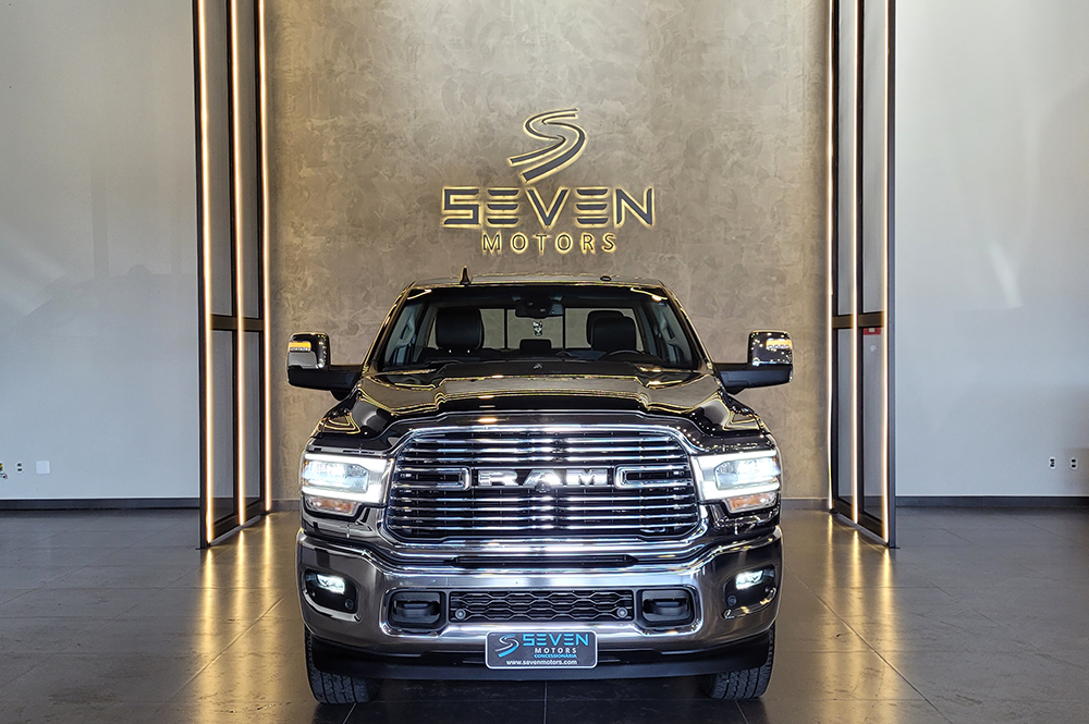 RAM 2500 6.7 I6 24V SLT CABINE DUPLA TURBO DIESEL LARAMIE 4X4 AUTOMÁTICO- 2023/2024