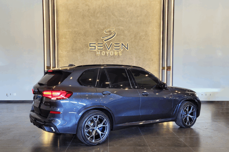 BMW X5 3.0 I6 4P TURBO HÍBRIDO XDRIVE50E M SPORT AUTOMÁTICO- 2023