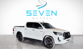 TOYOTA HILUX 2.8 16V SRV 4X4 DIESEL CABINE DUPLA AUTOMÁTICO- 2025 completo