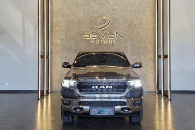 RAM 1500 5.7 V8 LIMITED CABINE DUPLA 4X4 AUTOMÁTICO- 2023