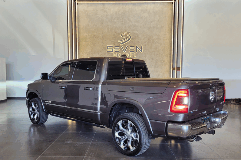 RAM 1500 5.7 V8 LIMITED CABINE DUPLA 4X4 AUTOMÁTICO- 2023