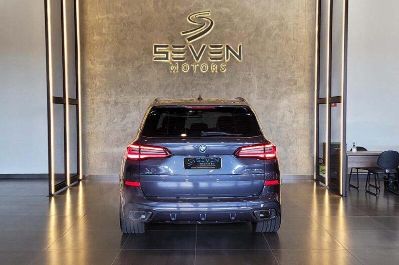 BMW X5 3.0 I6 32V 4P TURBO HÍBRIDO XDRIVE45E M SPORT AUTOMÁTICO- 2021/2022
