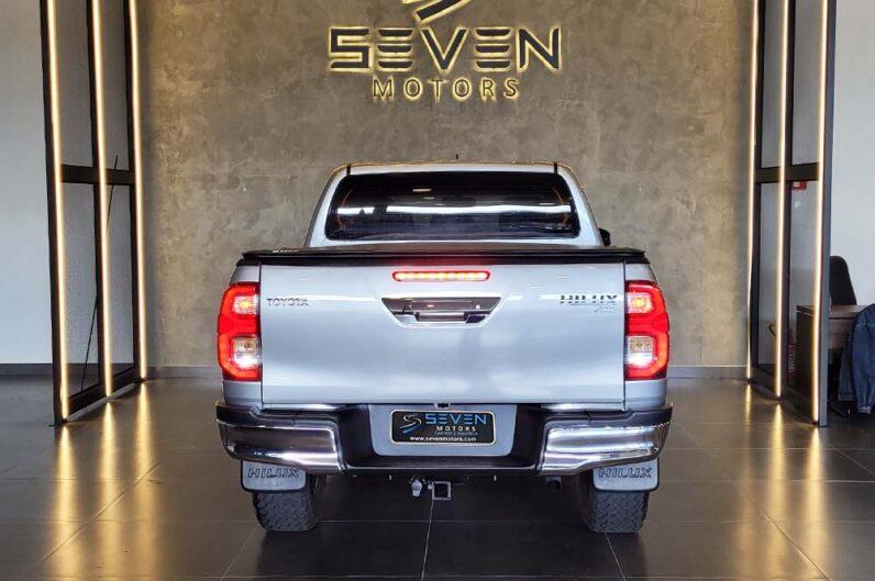 TOYOTA HILLUX 2.8 16V 4P SR 4X4 DIESEL CABINE DUPLA AUTOMÁTICO- 2021