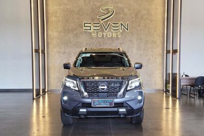NISSAN FRONTIER 2.3 16V PLANTIUM CABINE DUPLA 4X4 BI-TURBO DIESEL AUTOMÁTICO- 2024/2025
