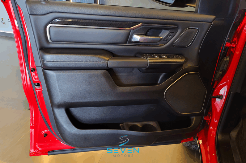 RAM 1500 5.7 V8 Rebel Cabine Dupla 4×4 Automático 2022