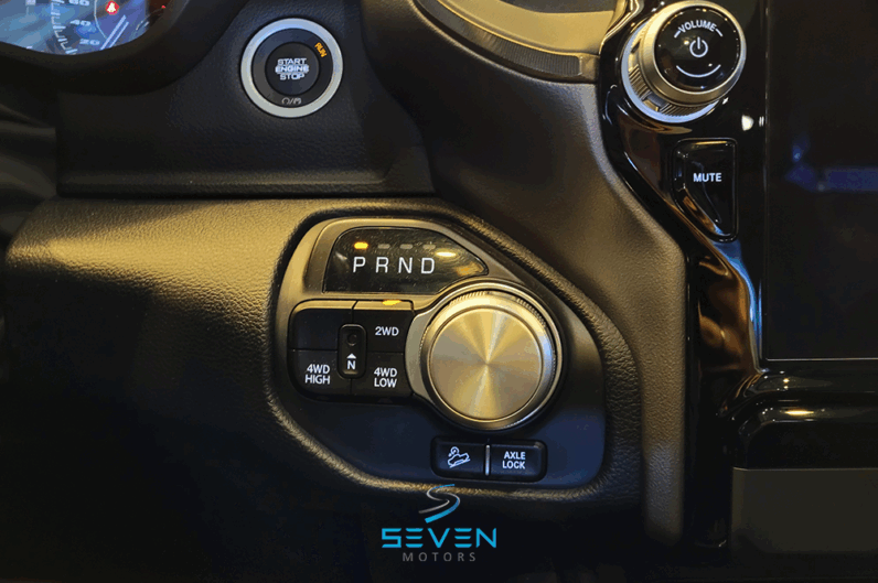 RAM 1500 5.7 V8 Rebel Cabine Dupla 4×4 Automático 2022