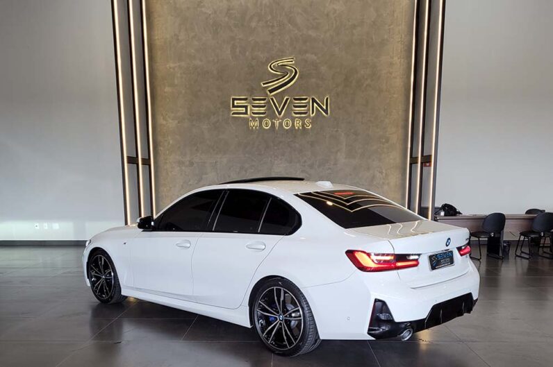 BMW 320I 2.0 16v 4p Turbo Flex M Sport Automático 2024