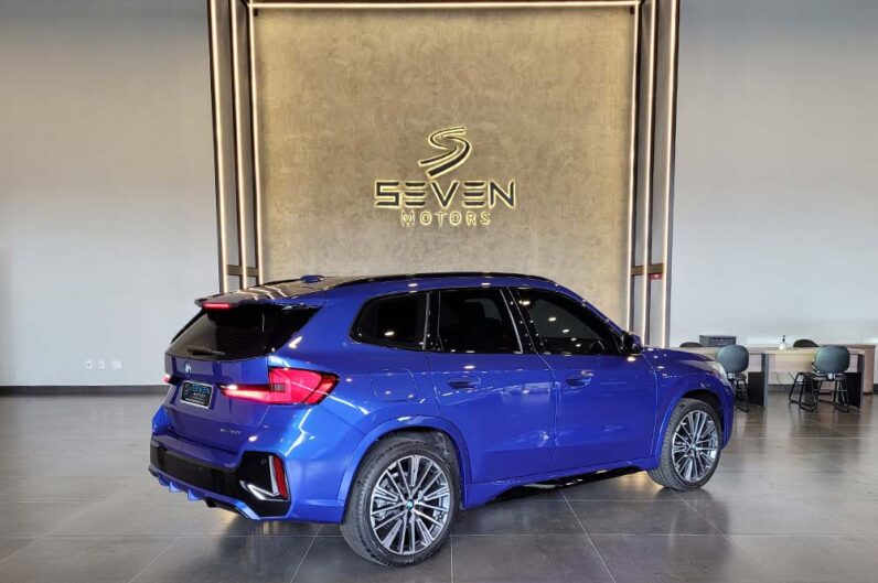 BMW X1 2.0 16v 4p S Drive 20i Sport Automático 2023