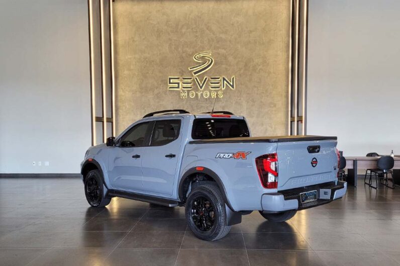 NISSAN FRONTIER 2.3 16v Pro4x Cabine Dupla 4×4 Bi-turbo Diesel Automático 2022/2023