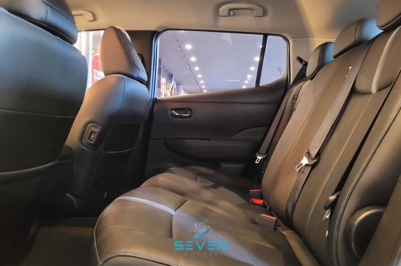 NISSAN LEAF B12p 4p 40 Elétrico 2023
