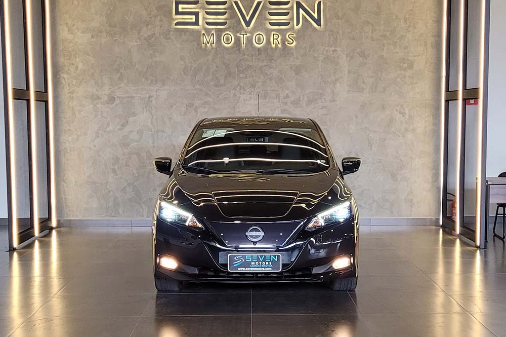 NISSAN LEAF B12p 4p 40 Elétrico 2023