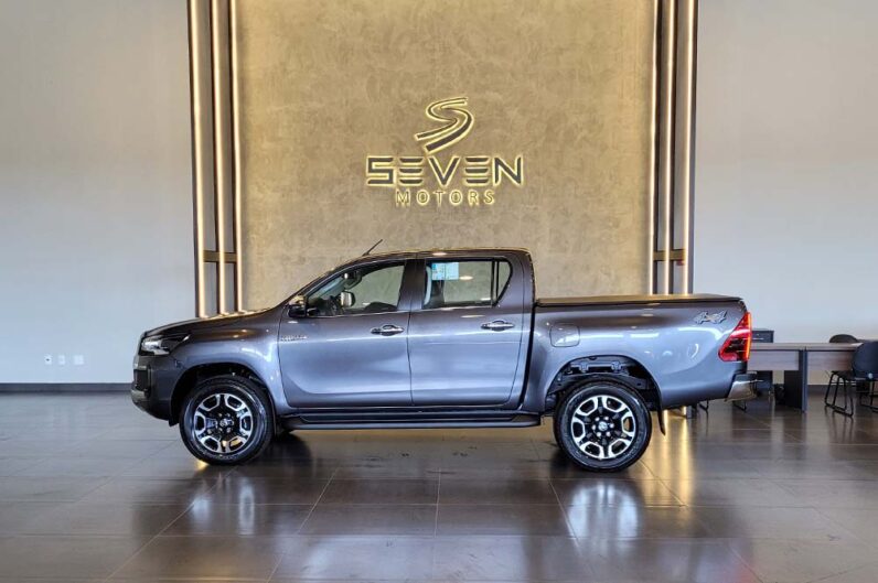 TOYOTA HILUX 2.8 16v 4p Srx Diesel Cabine Dupla 2025