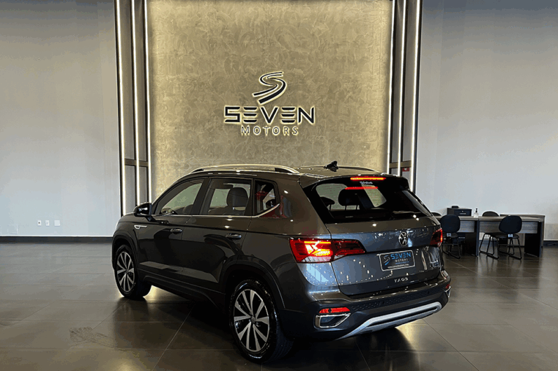 VOLKSWAGEMN TAOS 1.4 16V 4P Flex 250 TSI Confortline Automático 2022