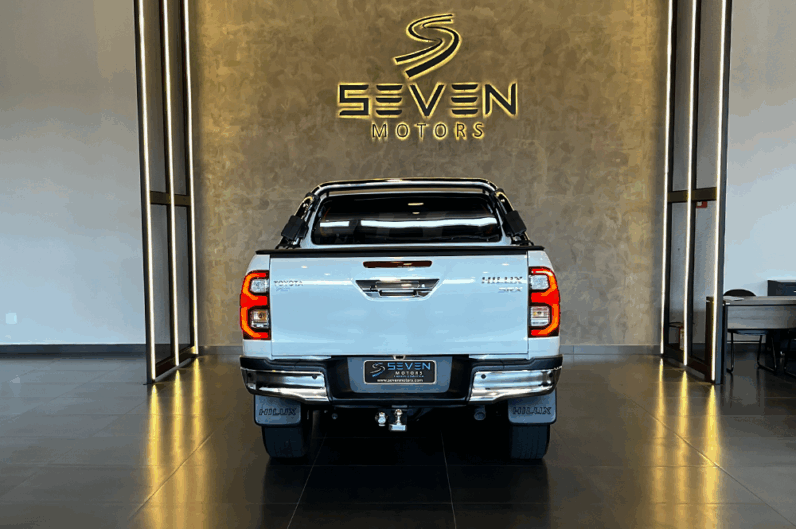 TOYOTA HILUX  2.8 16V SRX 4X4 DIESEL CABINE DUPLA AUTOMÁTICO