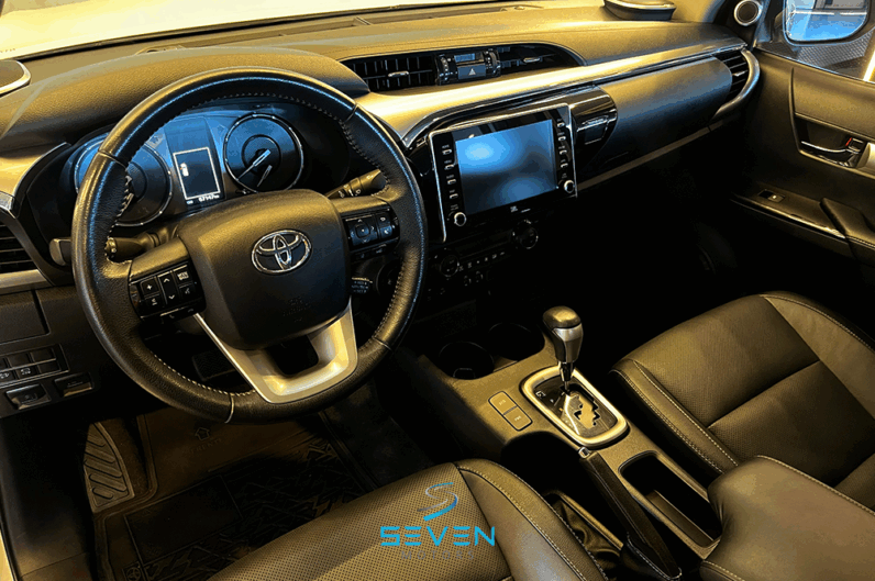 TOYOTA HILUX  2.8 16V SRX 4X4 DIESEL CABINE DUPLA AUTOMÁTICO