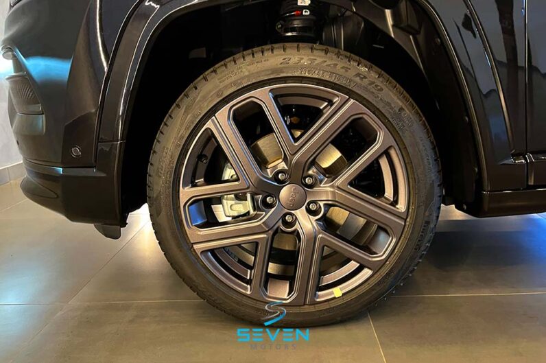 JEEP COMPASS 1.3 16V 4P Flex S T270 Turbo Automático 2025