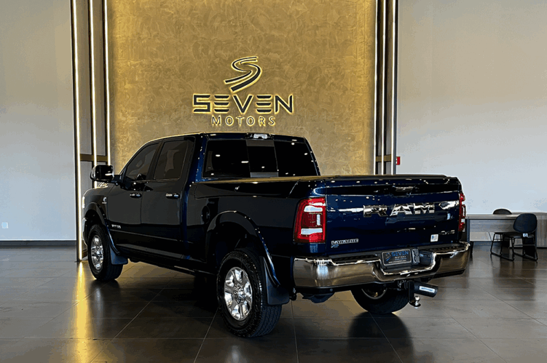 RAM 3500 6.7 I6 Limited Laramie Cabine Dupla Turbo Diesel Automático 2022