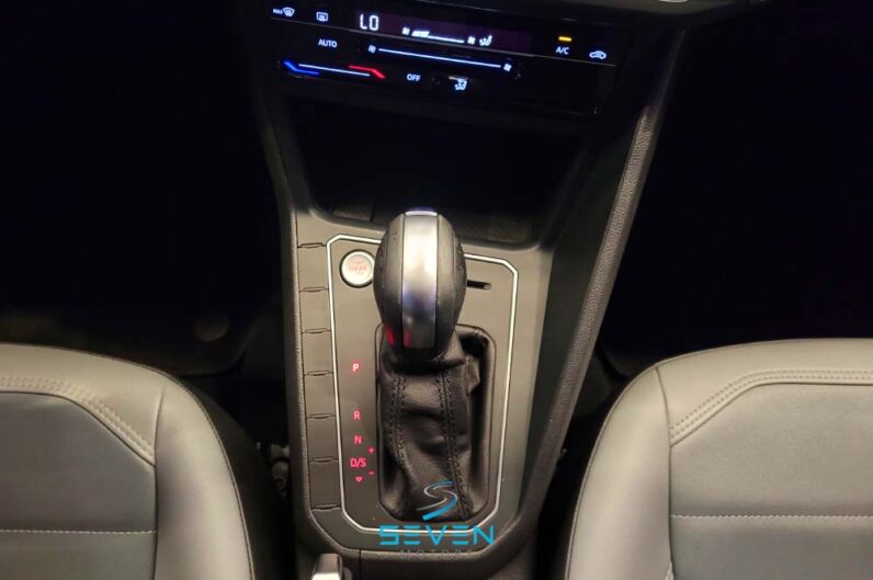 VOLKSWAGEN NIVUS 1.0 4P Flex 200 TSI Highline Turbo Automático 2022