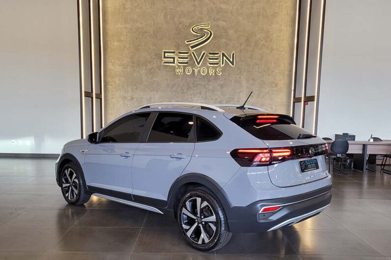 VOLKSWAGEN NIVUS 1.0 4P Flex 200 TSI Highline Turbo Automático 2022