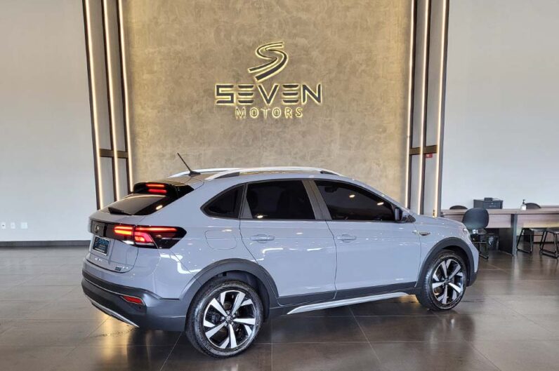 VOLKSWAGEN NIVUS 1.0 4P Flex 200 TSI Highline Turbo Automático 2022