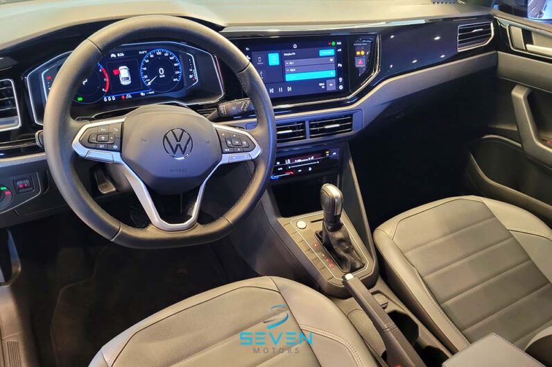 VOLKSWAGEN NIVUS 1.0 4P Flex 200 TSI Highline Turbo Automático 2022