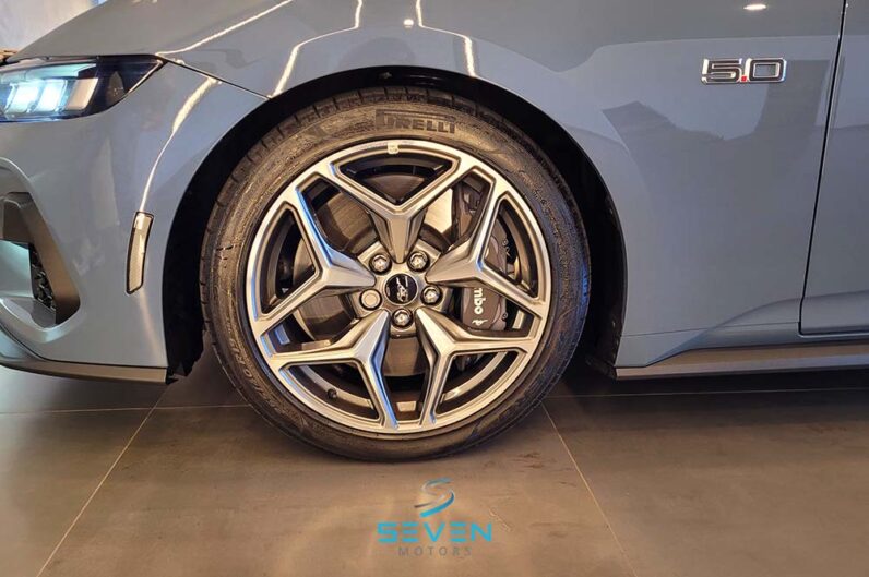 FORD MUSTANG 5.0 V8 32V GT Coupé Automático 2024