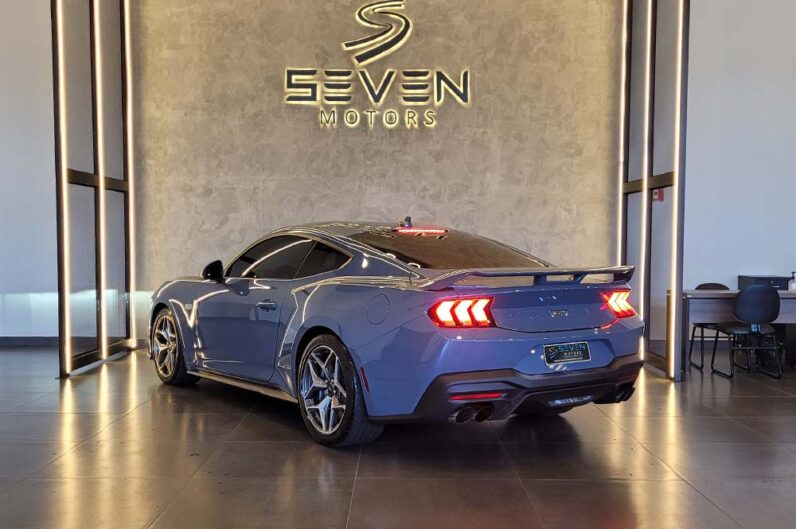 FORD MUSTANG 5.0 V8 32V GT Coupé Automático 2024