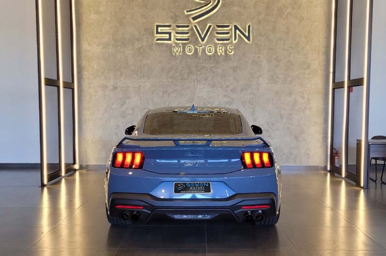 FORD MUSTANG 5.0 V8 32V GT Coupé Automático 2024