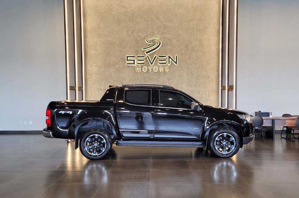 CHEVROLET S10 2.8 12V High Country Cabine Dupla 4X4 Turbo Diesel Automático 2023