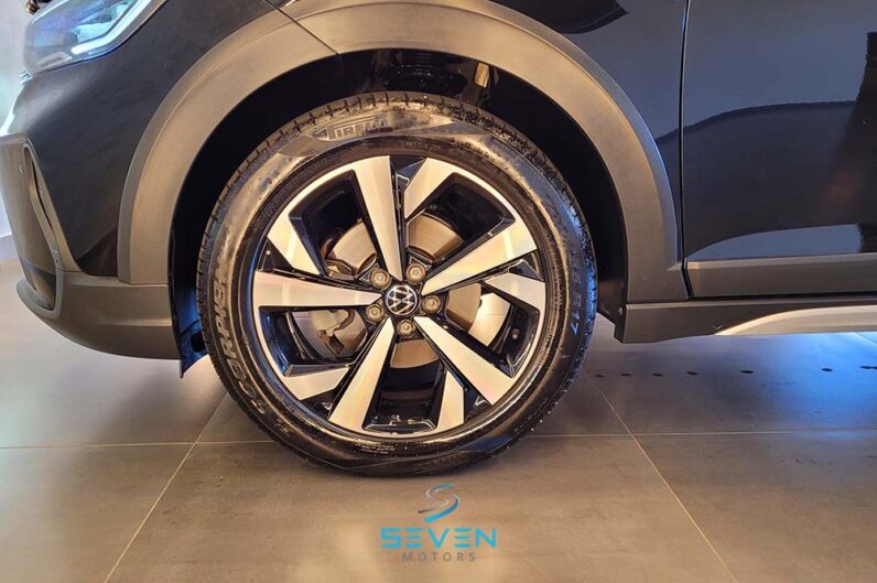 VOLKSWAGEN NIVUS 1.0 4P Flex 200 TSI Highline Turbo Automático 2024