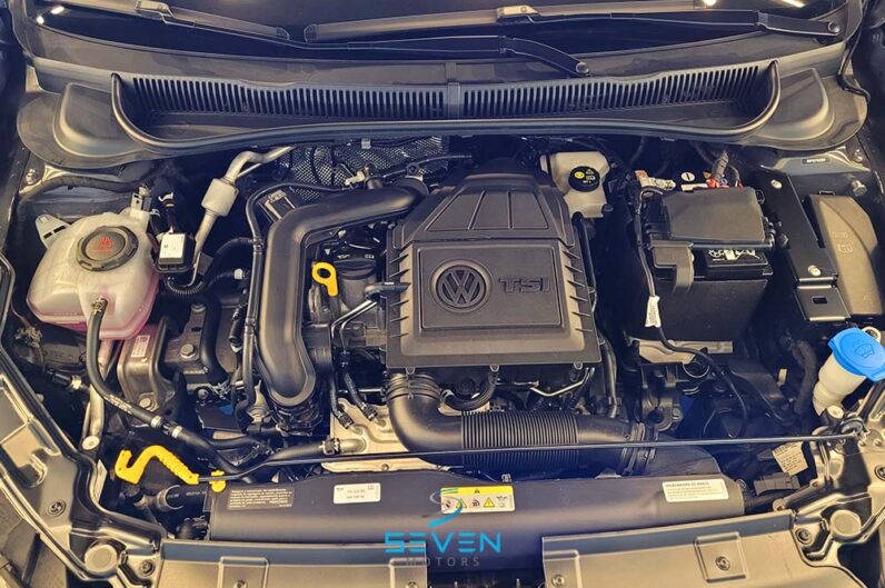 VOLKSWAGEN NIVUS 1.0 4P Flex 200 TSI Highline Turbo Automático 2024