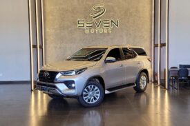 TOYOTA SW4 2.8 4P SRX 4X4 Turbo Diesel Automático 2024